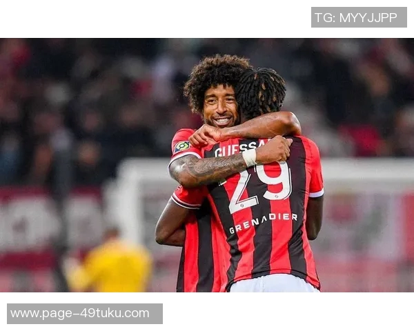 25岁巴西国脚在法甲崭露头角欧洲豪门球队争抢其加盟机会